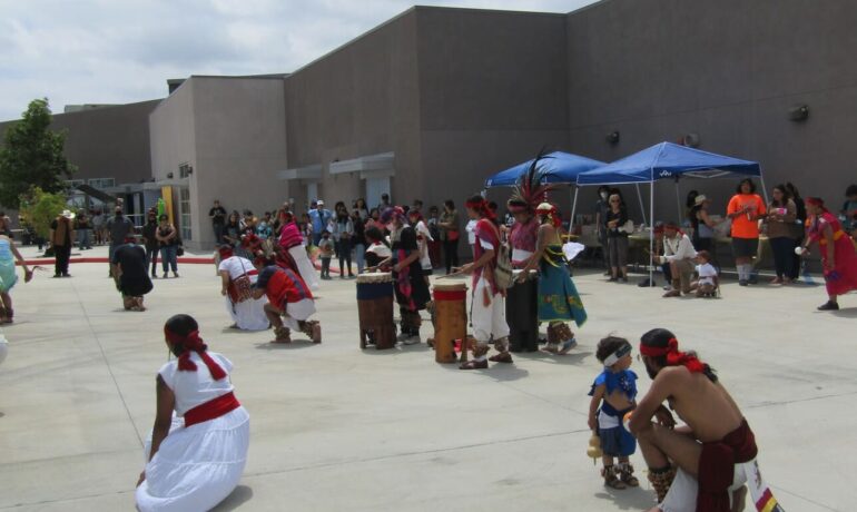 plaza-sinaloa-celebrating-words-festival -tia-chuchas-2023-3