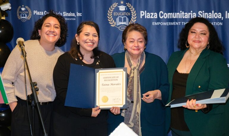 2025-12-14 Plaza Comunitaria Sinaloa Graduation-7859_